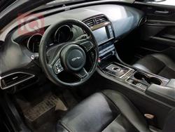 جاكوار XE